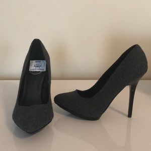 charcoal grey wool pump heels